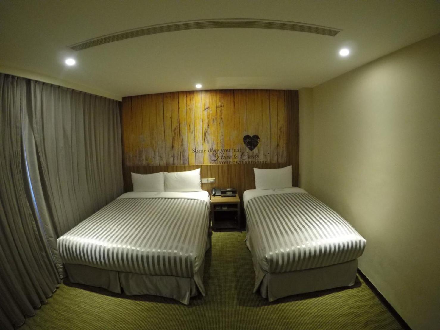 Ximen Hotel B Taipei Bagian luar foto
