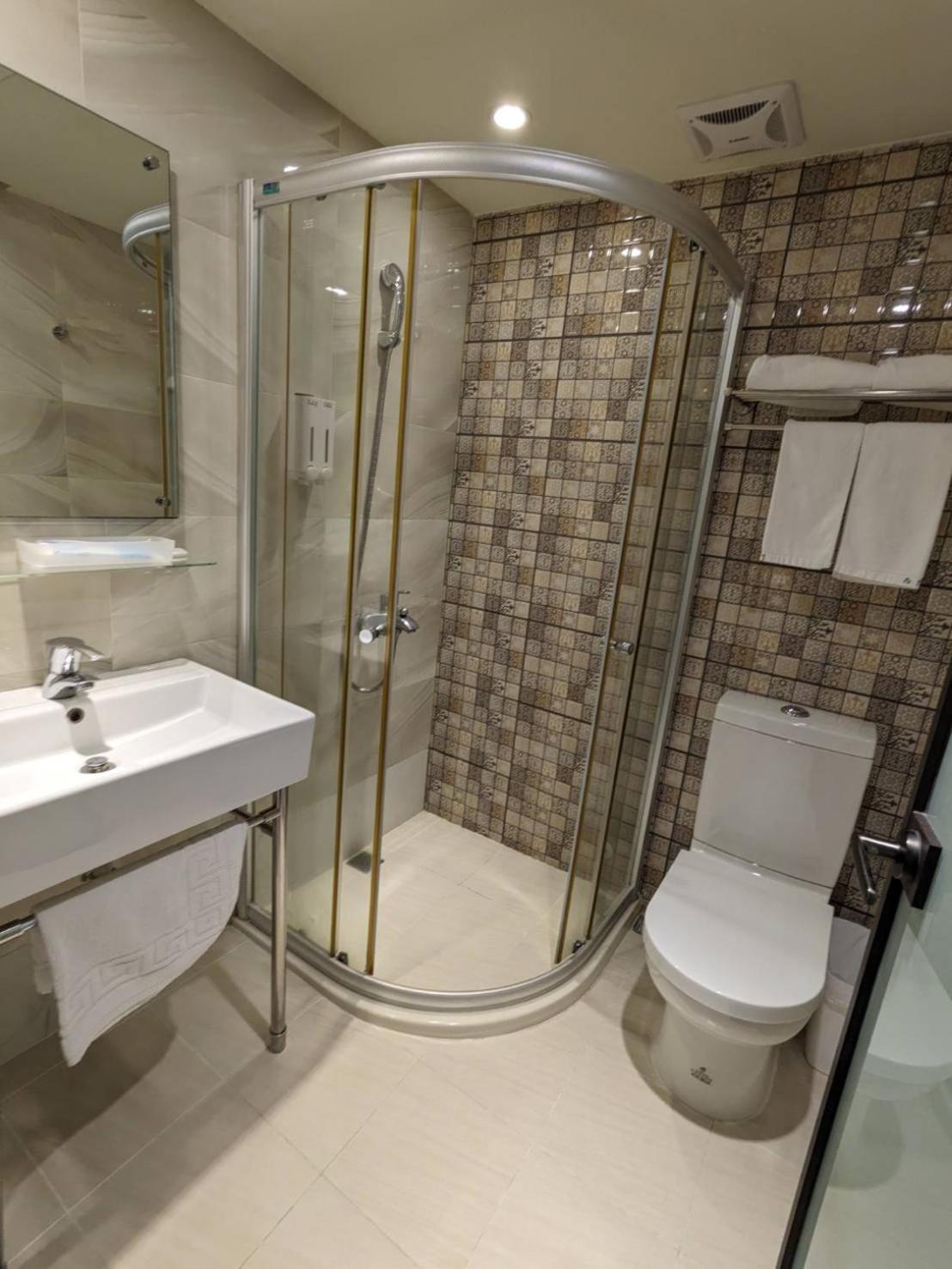 Ximen Hotel B Taipei Bagian luar foto