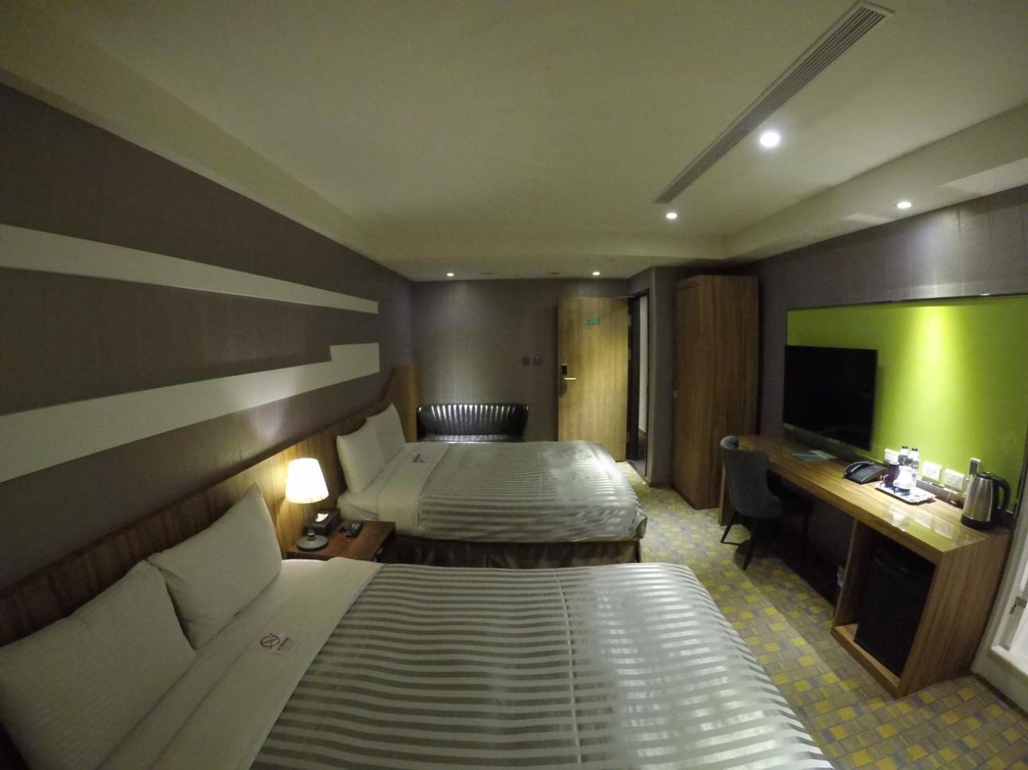 Ximen Hotel B Taipei Bagian luar foto