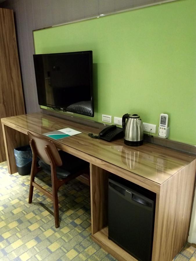 Ximen Hotel B Taipei Bagian luar foto